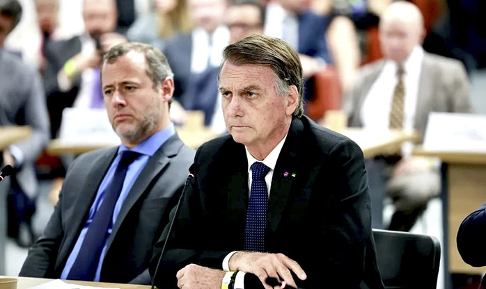 Juiz lidera o julgamento histórico de Jair Bolsonaro por tentativa de golpe