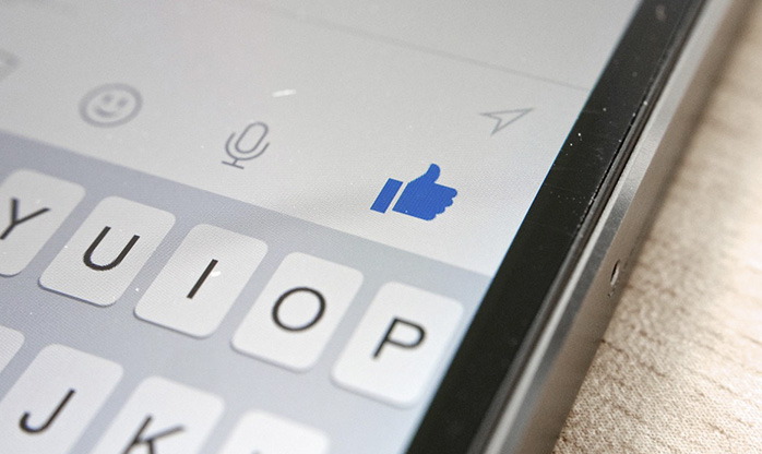 Facebook Messenger ganha suporte a múltiplas contas e testa integração com SMS no Android