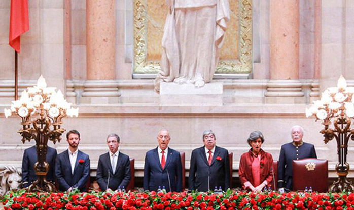 Dia da Liberdade: Portugal comemora  44 anos da Revolução dos Cravos