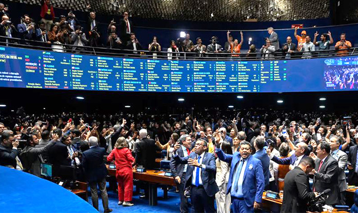 Escala 6x1: Senado aprova jornada de 40 horas semanais e garante dois dias de descanso