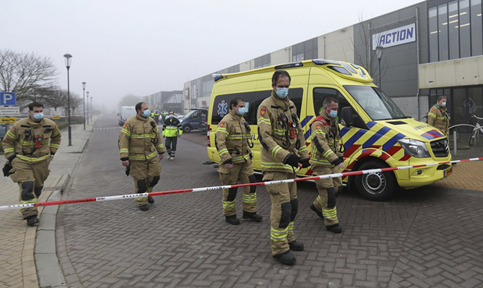 Explosão atinge centro de testes de covid-19 na Holanda