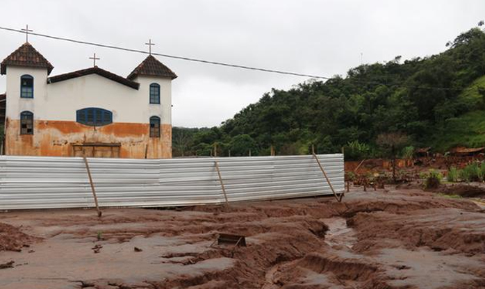 Mariana completa seis meses sob a lama e sem respostas para a causa do maior desastre ambiental do Brasil