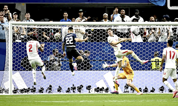 Com outra virada incrível, Argentina despacha Inglaterra e vai à final