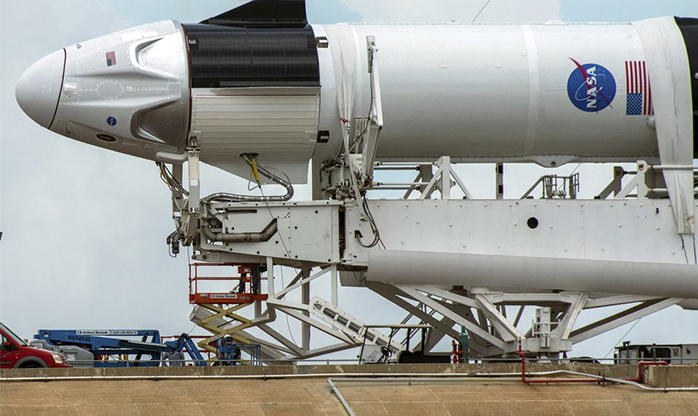 Nasa e SpaceX enviam missão tripulada ao espaço
