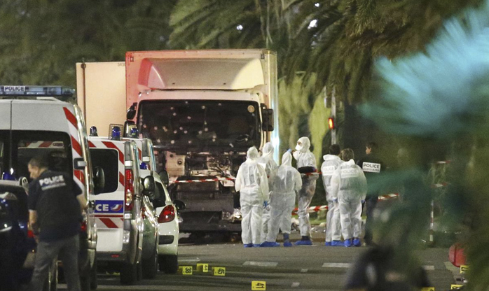 Tunisiano fez selfies com caminhão na véspera do ataque em Nice