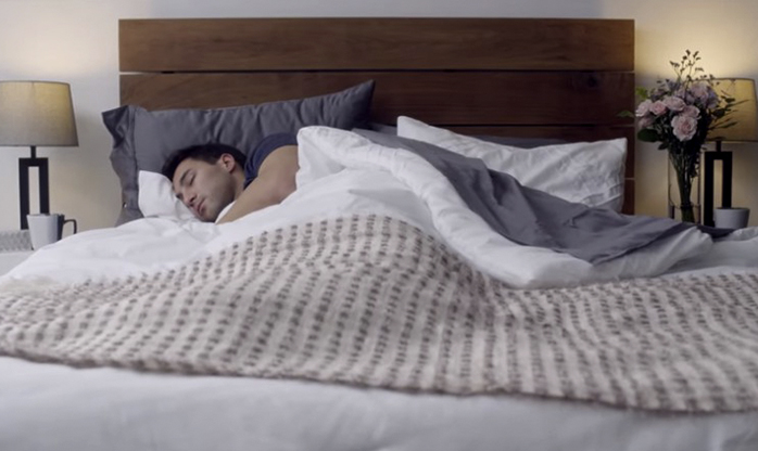 Cobertor inteligente permite controlar a temperatura de cada metade da cama
