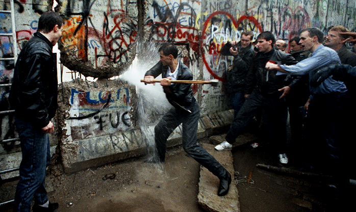 Alemanha relembra os 28 anos da queda do muro de Berlim
