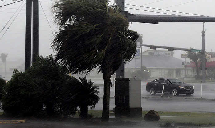 Furacão Irma avança sobre o Caribe e atinge categoria 4