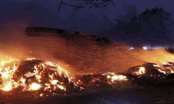 Incêndios na Califórnia forçam a evacuação de 180 mil pessoas