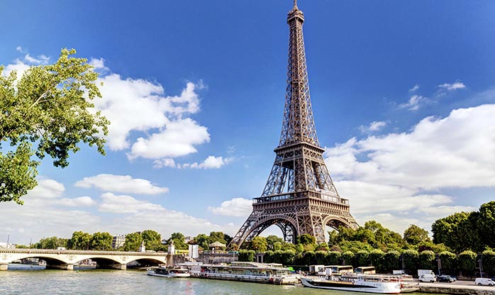 Por precaução contra possíveis atentados terroristas, Torre Eiffel será cercada por barreira de vidro à prova de balas