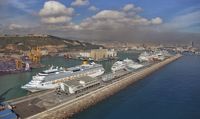 Polícia apreende no porto de Barcelona 680 kg de cocaína procedente do Brasil