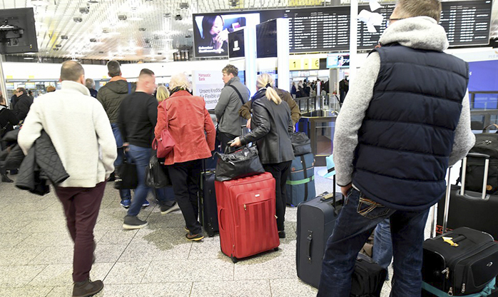 Centenas de voos são cancelados na Alemanha por greve em aeroportos