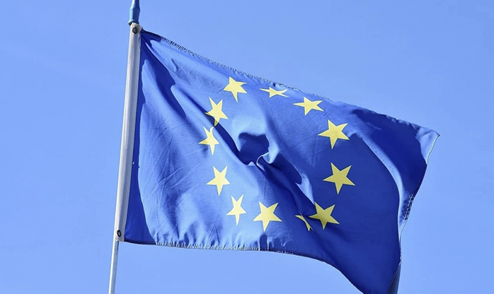 Tensão diplomática: Europa ameaça retomar sanções contra o Irã