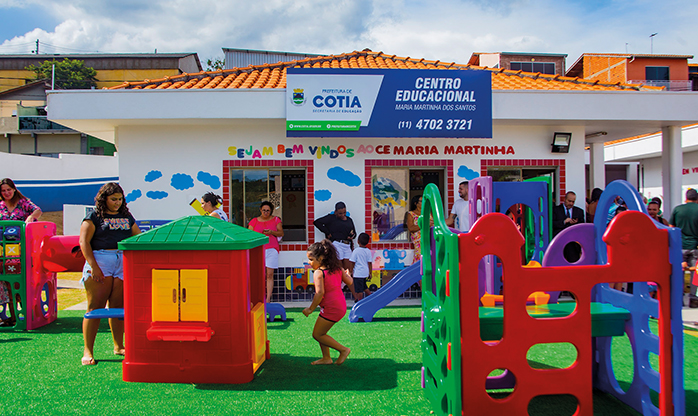 Prefeitura de Cotia implementa modelo de gestão terceirizado nas duas novas escolas recém inauguradas