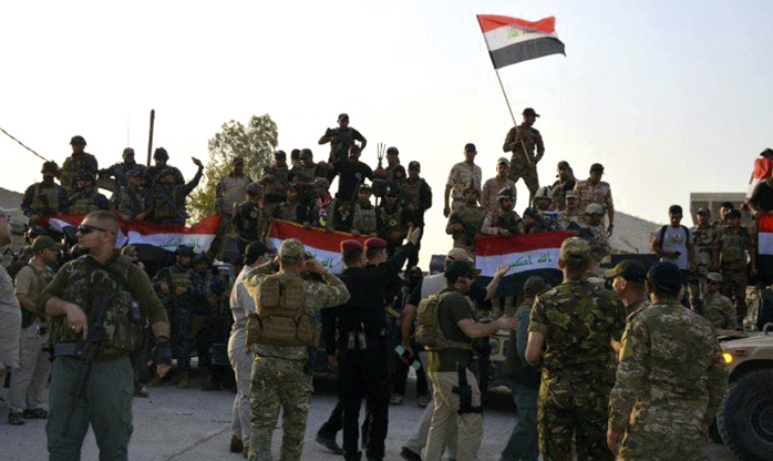Iraquianos comemoram vitória histórica sobre  o Estado Islâmico
