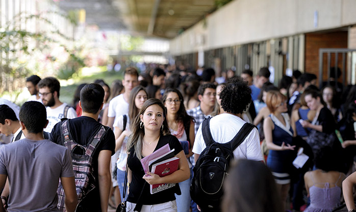 MEC libera R$ 1 bilhão para universidades e institutos federais