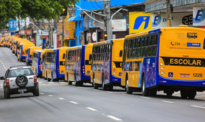 Itapevi coloca 43 veículos  para transporte de 1,5 mil alunos