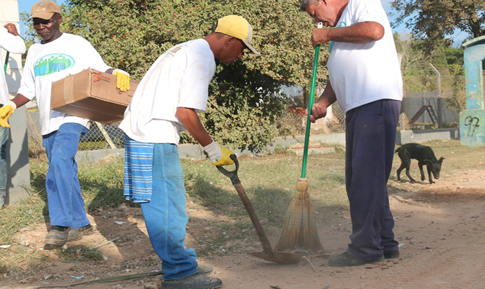 Prefeitura em parceria com a TV Tem dá início ao Projeto Cidade Limpa em Araçariguama