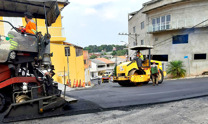 Prefeitura de Barueri deixa novas vias mais seguras e trafegáveis