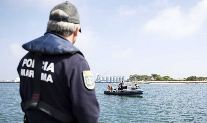 Guarda Costeira detém 6 imigrantes, entre eles 2 brasileiros, perto dos EUA