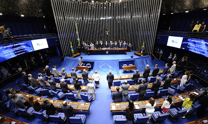 Senado aprova competência da Justiça Eleitoral para julgar conflitos partidários