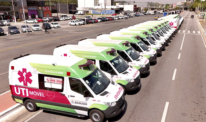 Barueri investe na Saúde e entrega 25 ambulâncias, entre elas UTIs móveis de alta tecnologia