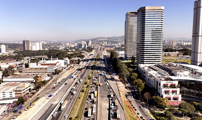 Barueri acelera obras viárias e amplia oferta de empregos na região
