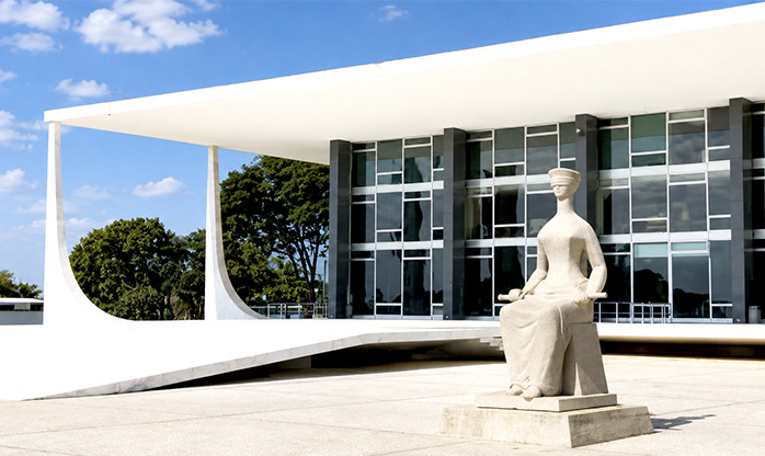 Recesso do STF adia julgamentos  de grande impacto e amplia expectativa sobre segundo semestre político