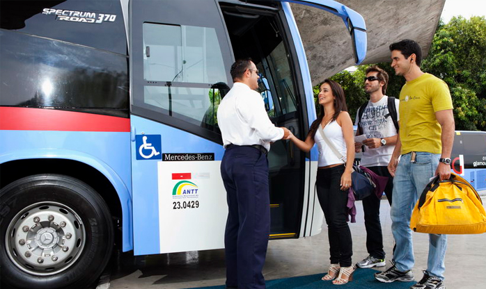 Agora é lei: jovens podem viajar de ônibus interestadual de graça