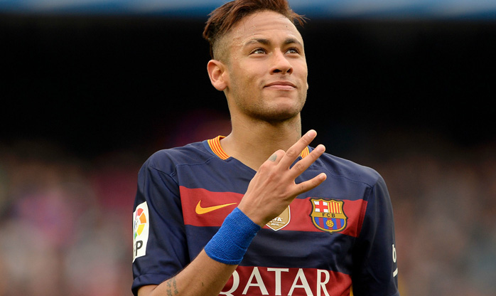 Neymar quebra recorde histórico na Champions League