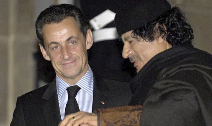 Sob custódia, Sarkozy depõe sobre financiamento de campanha em 2007