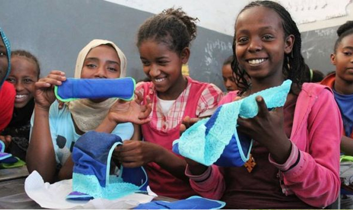 A invenção latino-americana que revolucionou a menstruação de milhares de meninas no mundo