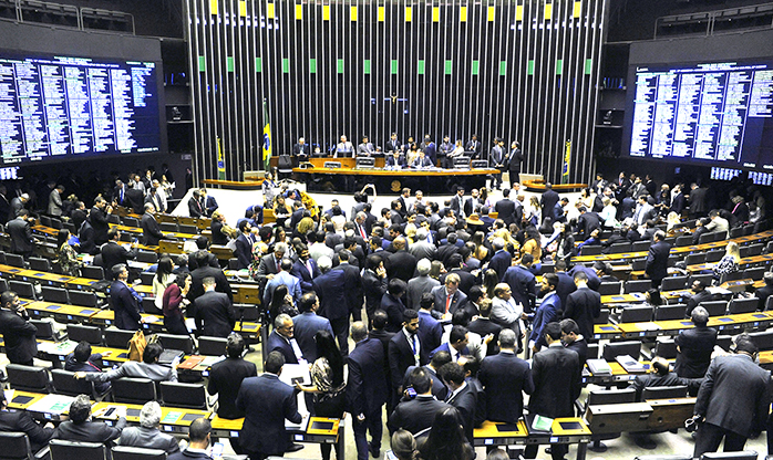 Câmara aprova MP do Agro e texto segue para Senado